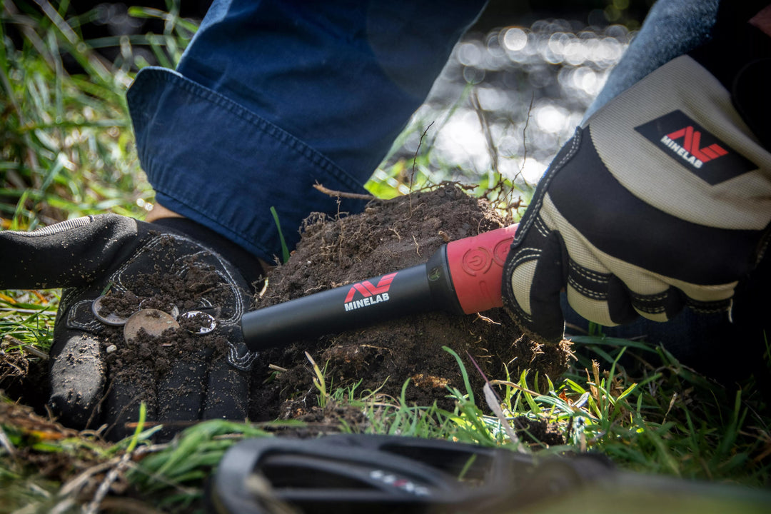 Minelab Pro-find 40 Pinpointer - Treasure Coast Metal Detectors