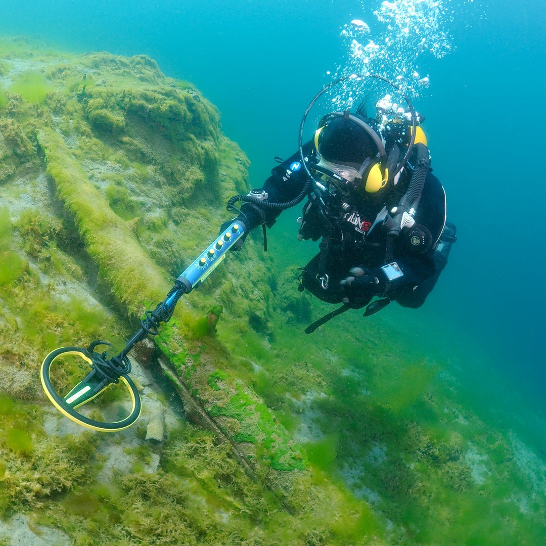 Water proof metal detectors for metal detecting
