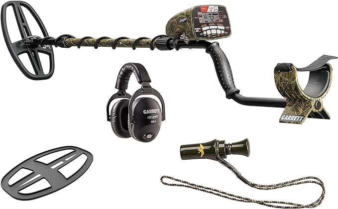 GARRETT AT MAX JASE ROBERTSON EDITION WATERPROOF METAL DETECTOR - Treasure Coast Metal Detectors