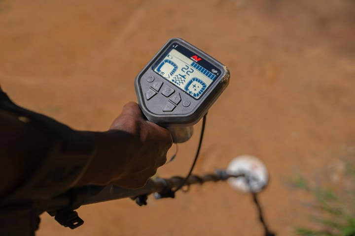 Minelab Gold Monster 2000