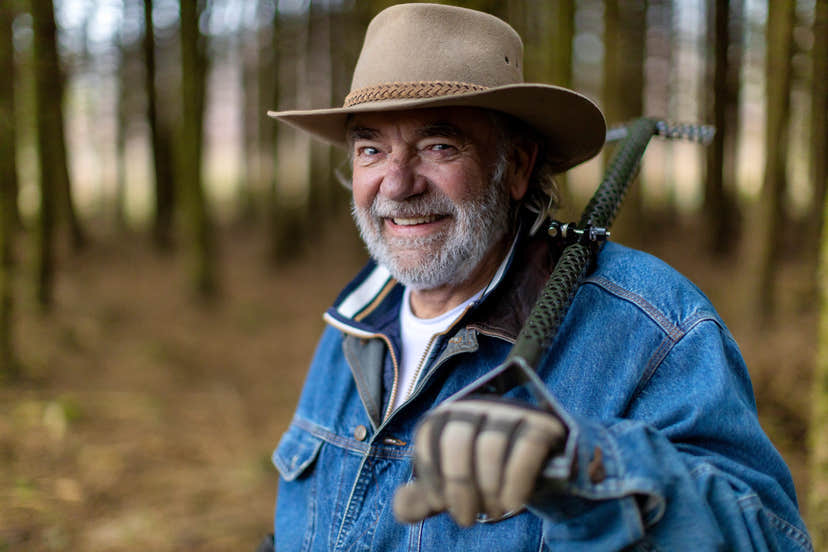 Motley Serrated Metal Detecting Field Shovel - Treasure Coast Metal Detectors